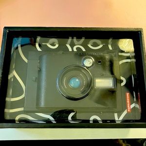 Lomography Lomo’instant camera retail $100